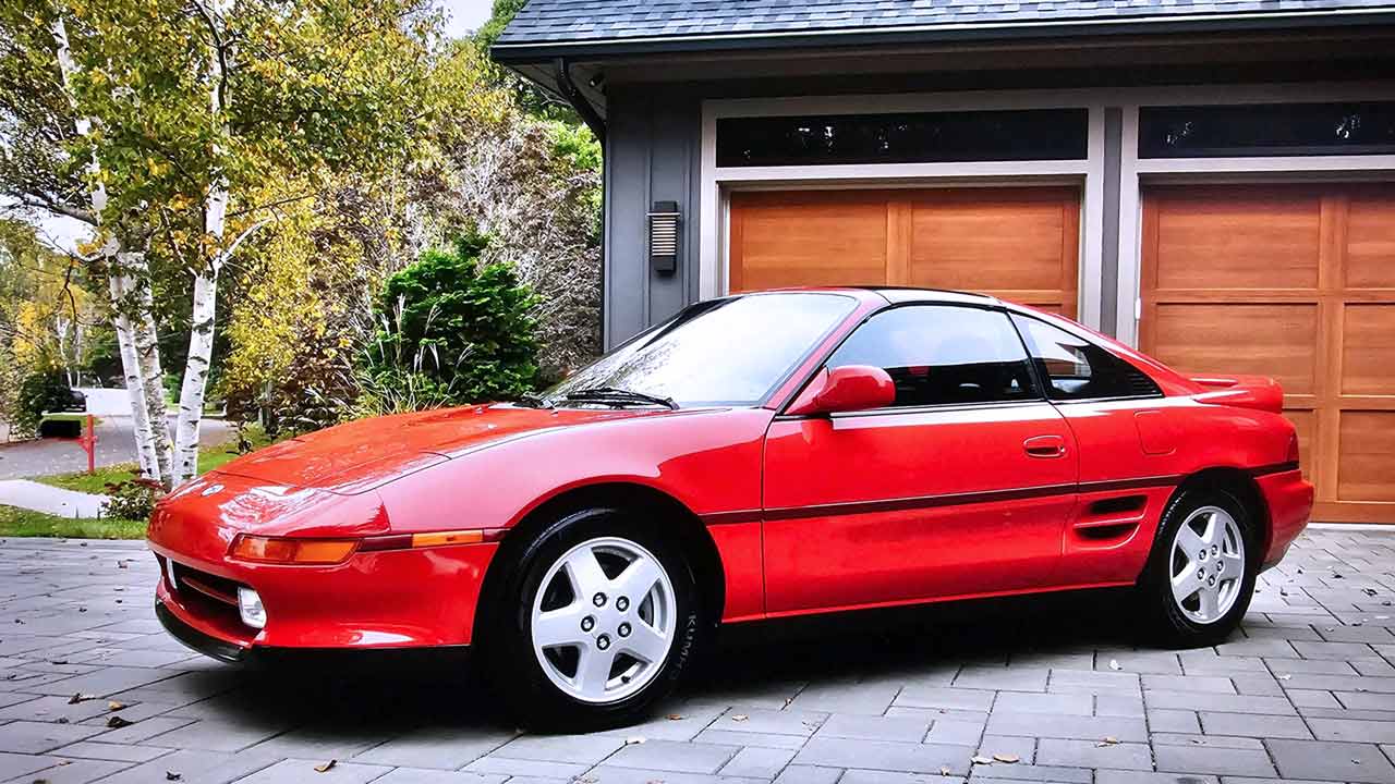 Apex Detailing Solutions - a Toyota MR2 after paint correction