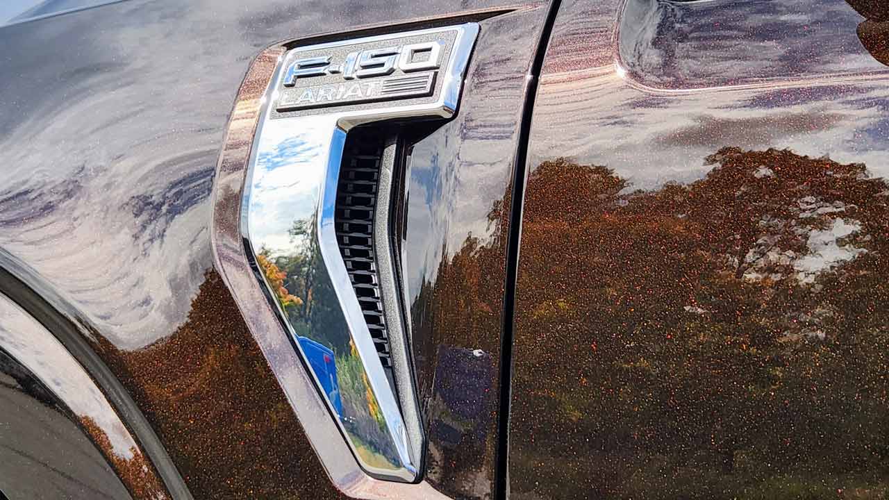 Apex-Services-Ceramic-Ford-Metalic-Paint-opt-@2x