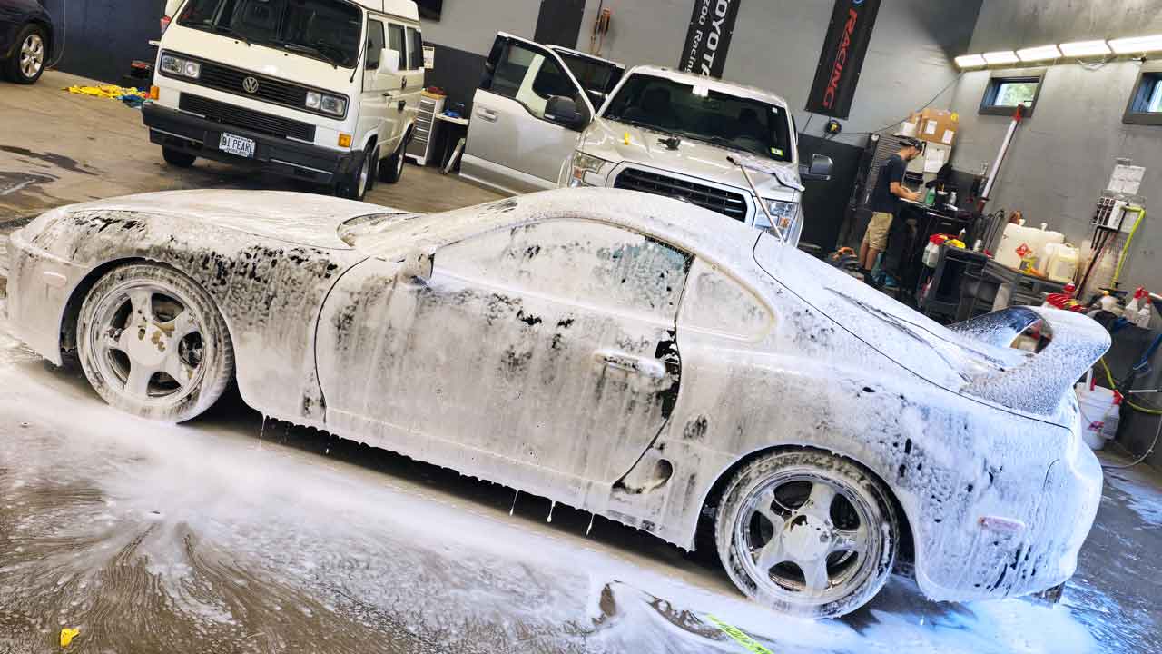 Apex-Services-Exterior-Detailing-Toyota-2-opt-@2x